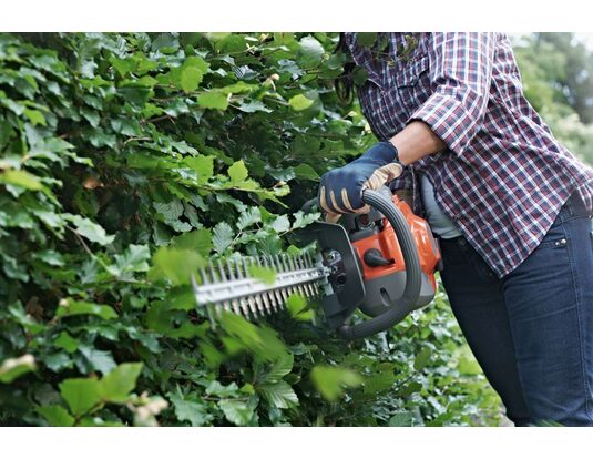 Husqvarna 122HD60 Hedge Trimmer